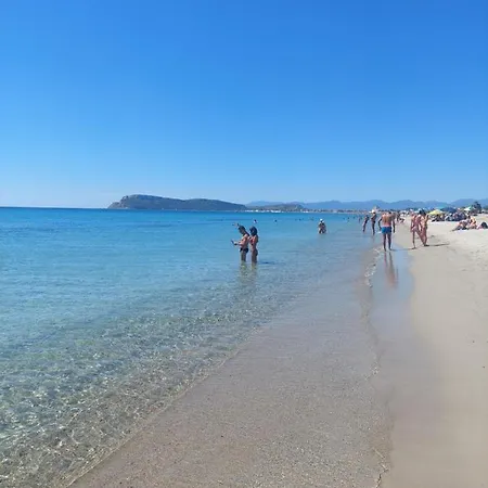 Apartamento Domus Dejanas - 180 Mq A Quartu Quartu SantʼElena