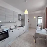 Domus Dejanas - 180 Mq A Quartu *