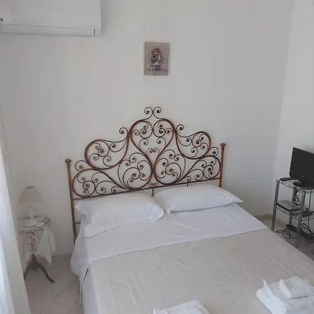 Domus Dejanas - 180 Mq A Quartu 夸尔图-圣埃莱娜