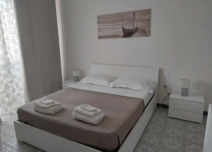 Domus Dejanas - 180 Mq A Quartu 夸尔图-圣埃莱娜